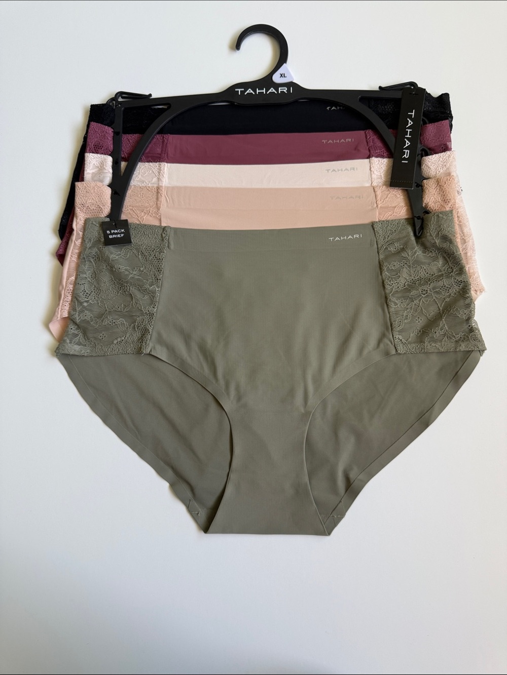 Tahari Briefs SZ XL NEW!